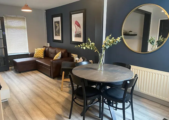 Belfast Townhouse In Prime Location In Belfast City