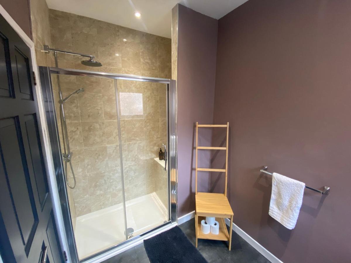 Townhouse In Prime Location In Vakantiehuis Belfast